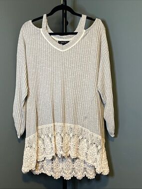 Style & Co. Beige Ribbed Knit hi low Top with Lace Trim